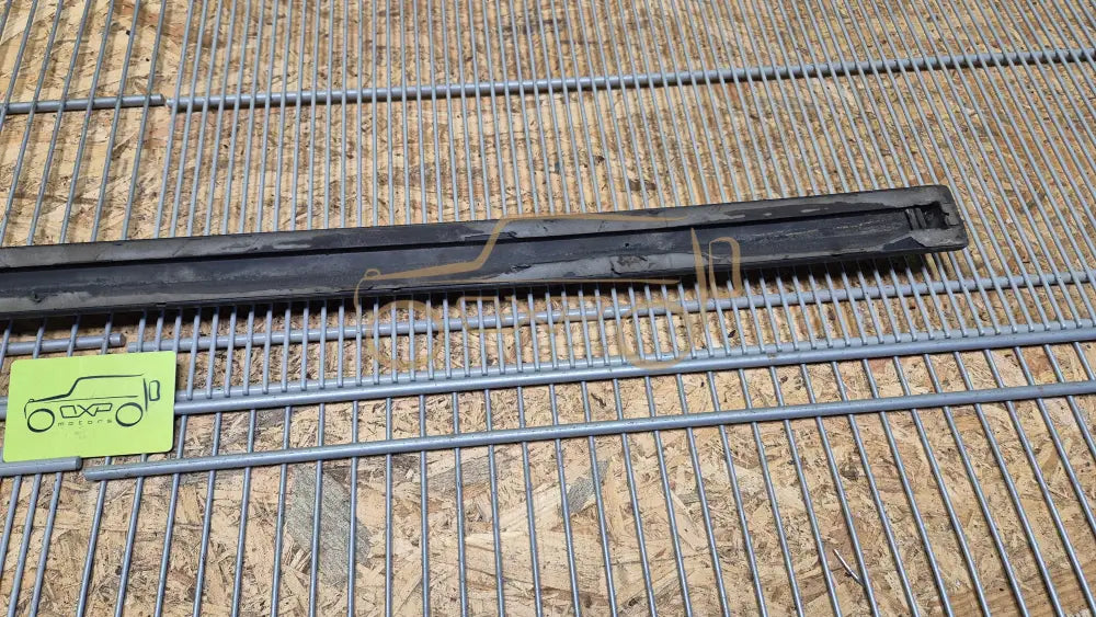 Mercedes-Benz G-Class W463 Front Left Fender Molding