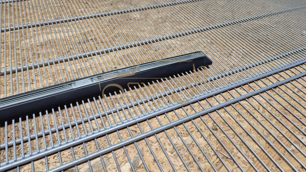 Mercedes-Benz G-Class W463 Front Left Fender Molding