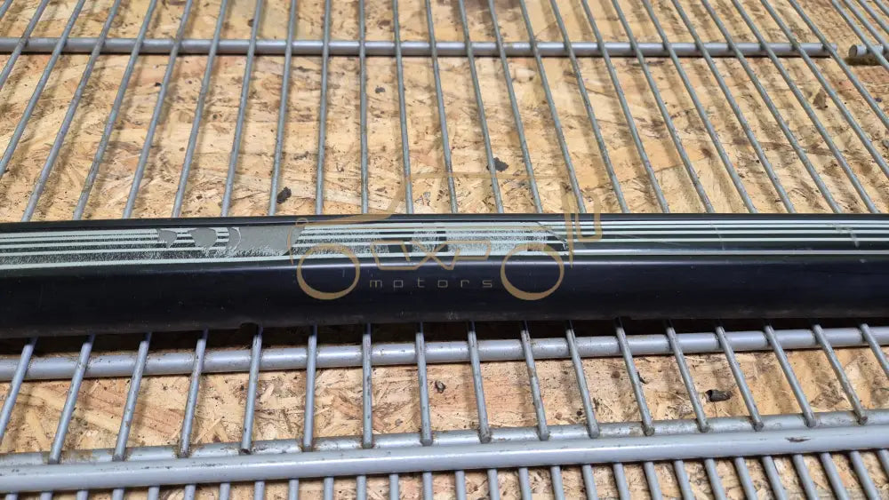 Mercedes-Benz G-Class W463 Front Left Fender Molding