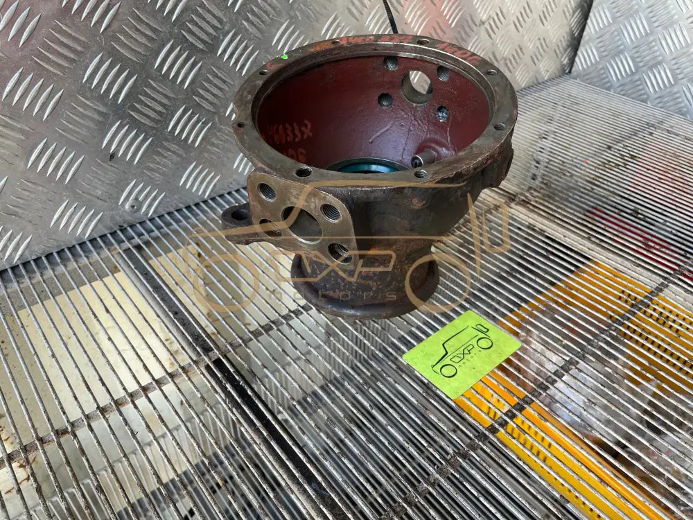 Mercedes-Benz G-Class W463 Front Right Axle Steering Knuckle
