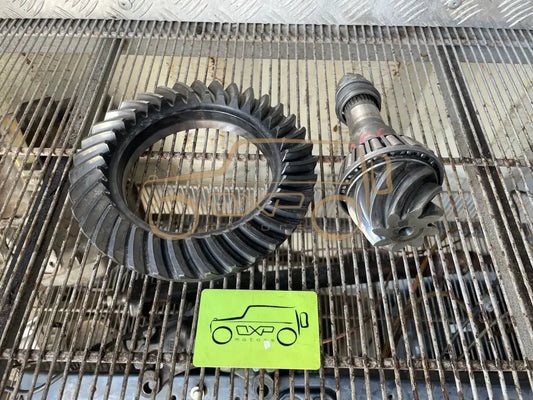 Mercedes-Benz G-Class W463 Front ring gear and pinion 35:8