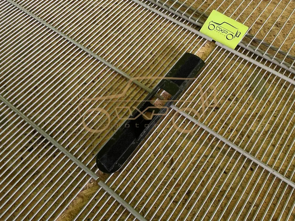 Mercedes-Benz G-Class W463 Front seat belt adjuster cover