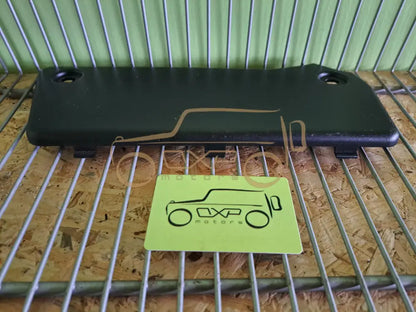 Mercedes-Benz G-Class W463 Fuse box cover