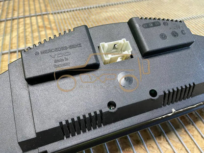 Mercedes-Benz G-Class W463 G270/400 Instrument Cluster
