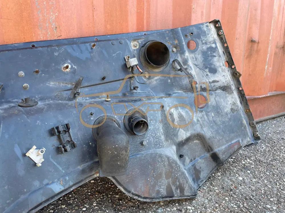 Mercedes-Benz G-Class W463 G300 92. Wheelhouse Panel