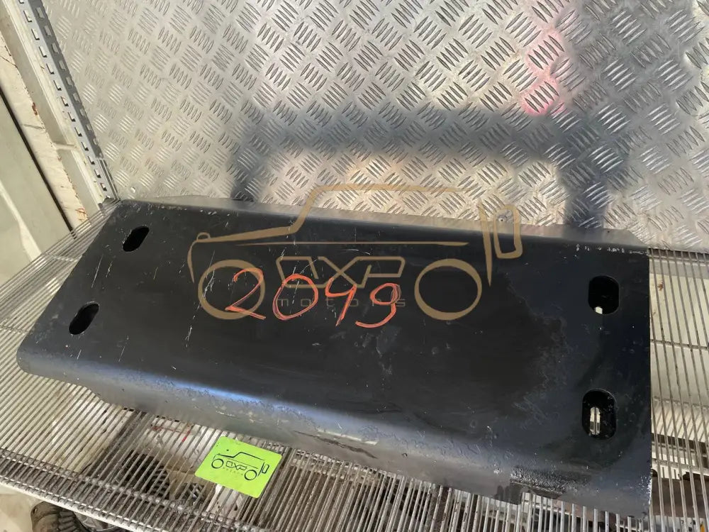 Mercedes-Benz G-Class W463 G350 2015 Fuel Tank Protection