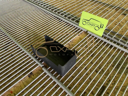 Mercedes-Benz G-Class W463 G350 Relay Cover Lid