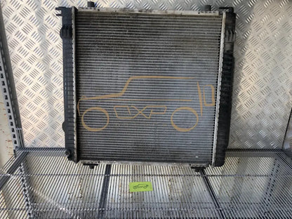 Mercedes-Benz G-Class W463 G400 01 Radiator