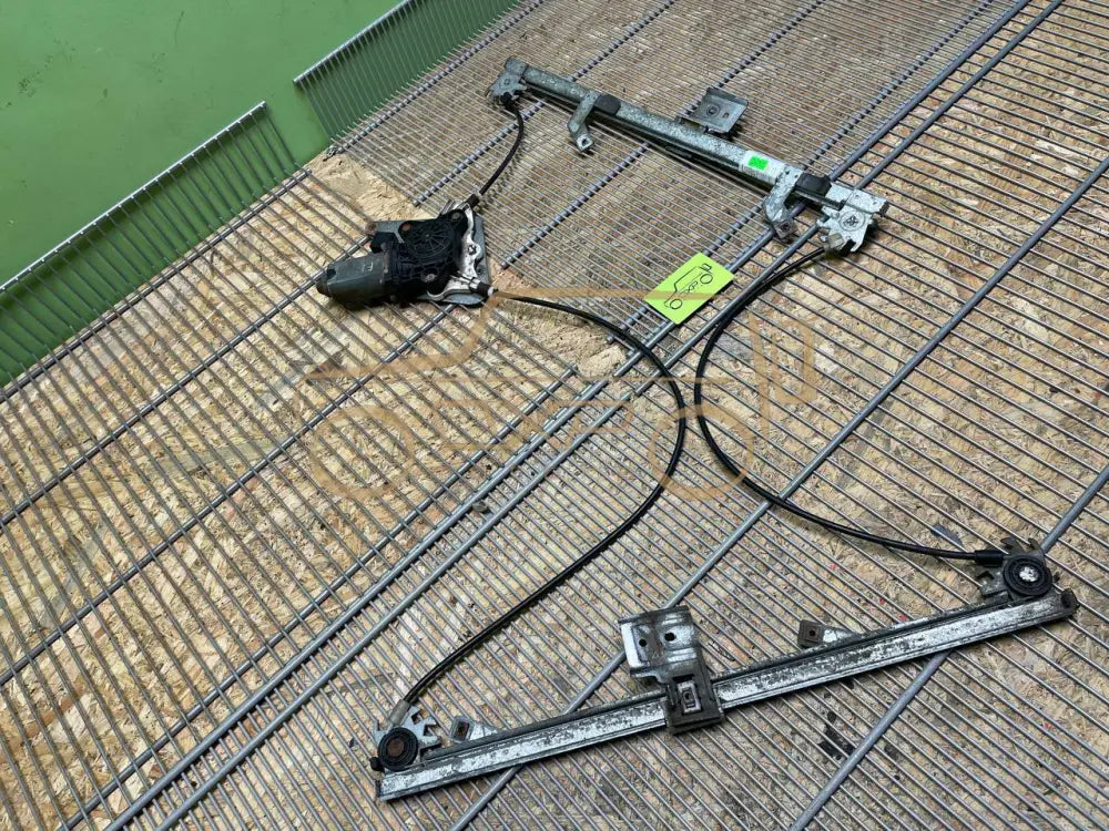 Mercedes-Benz G-Class W463 G400 2000-2006 Front Left Window Regulator