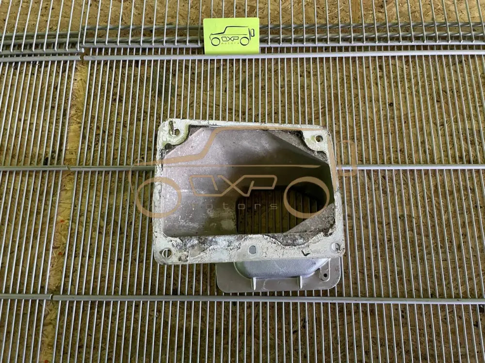 Mercedes-Benz G-Class W463 G400 2001 Gearbox mounting bracket