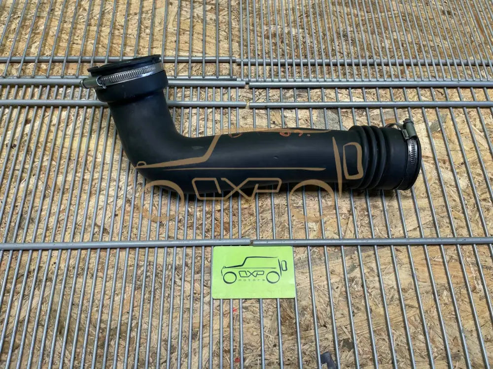 Mercedes-Benz G-Class W463 G400 Air Intake Hose
