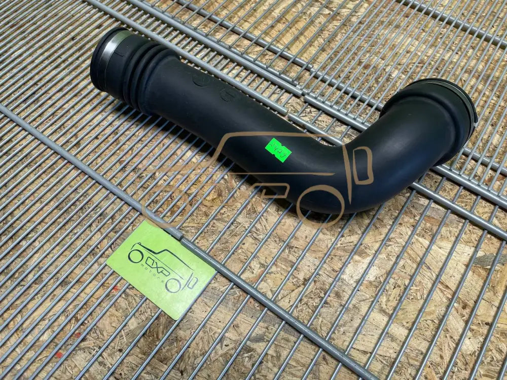 Mercedes-Benz G-Class W463 G400 Air Intake Hose