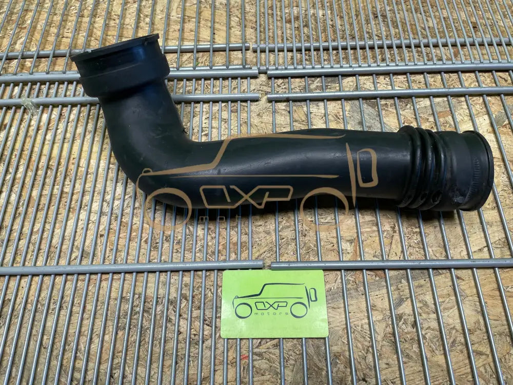 Mercedes-Benz G-Class W463 G400 Air Intake Left