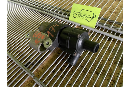 Mercedes-Benz G-Class W463 G400 Scheibenwaschpumpe/Windscreen washer pump - washer pump
