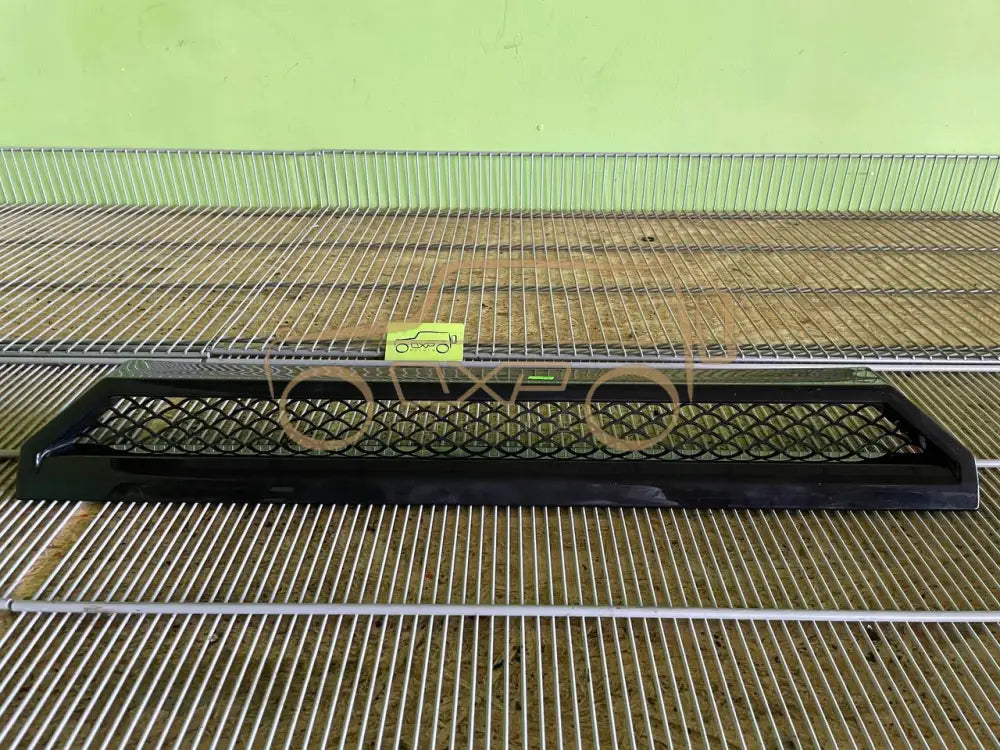 Mercedes-Benz G-Class W463 G63/65 AMG Front Bumper Top Grill - OXPParts