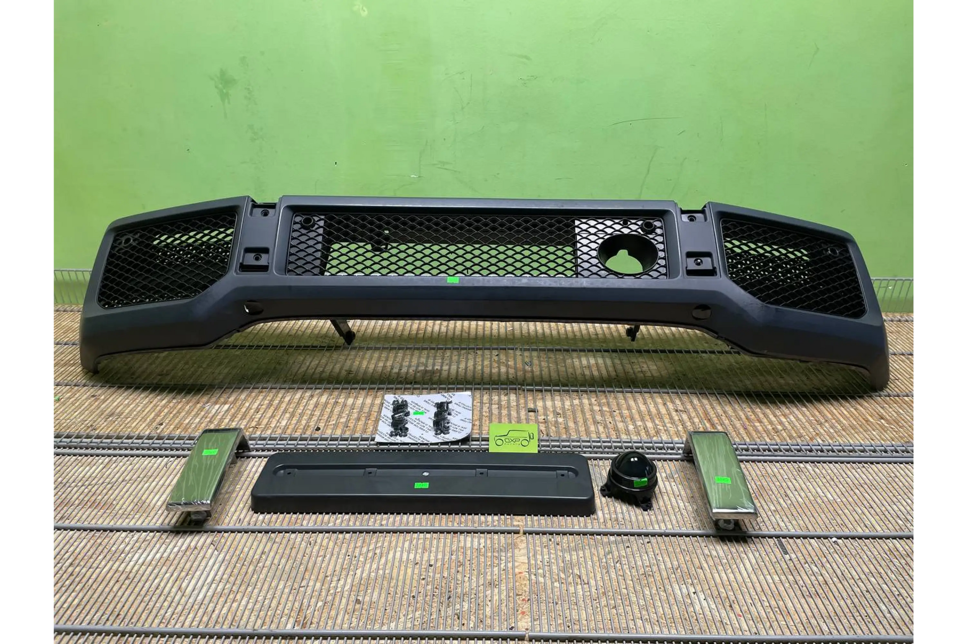 Mercedes-Benz G-Class W463 665/663 style AMG Front bumper - front bumper