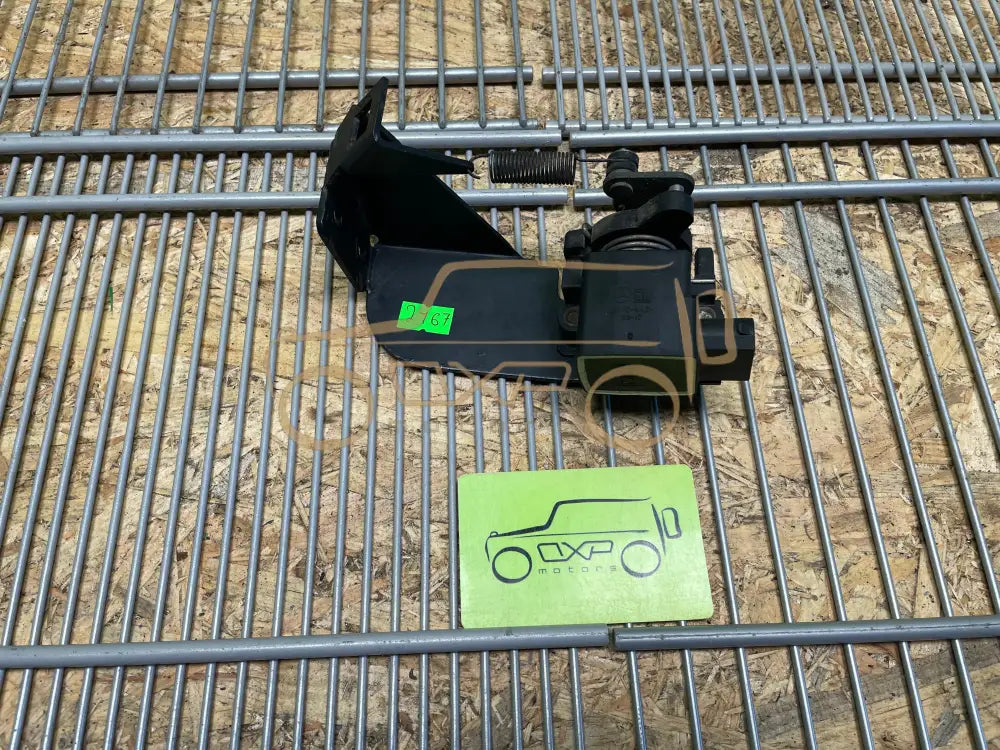 Mercedes-Benz G-Class W463 Gas Pedal Position Sensor
