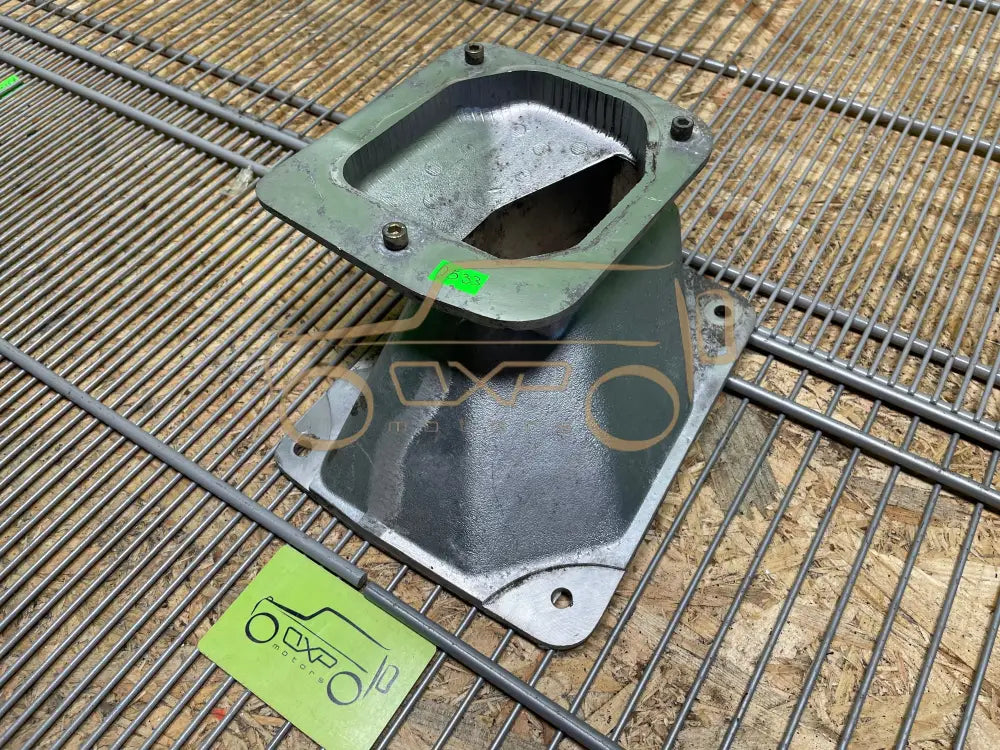 Mercedes-Benz G-Class W463 Gearbox Mounting Bracket