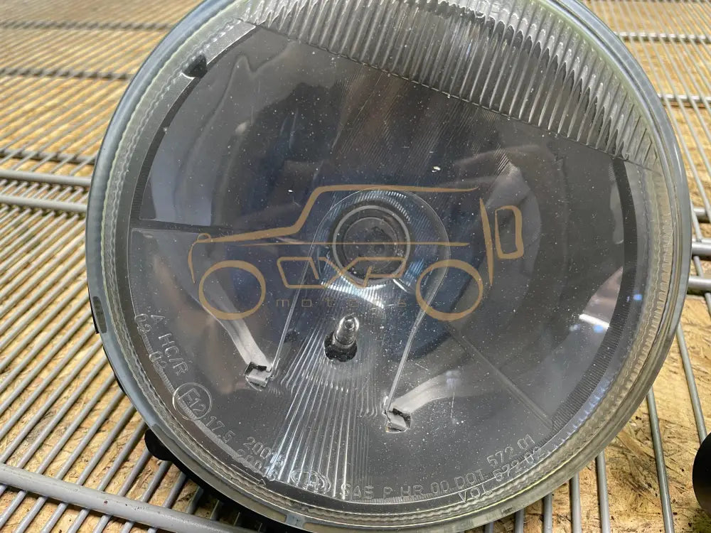 Mercedes-Benz G-Class W463 Headligh Set
