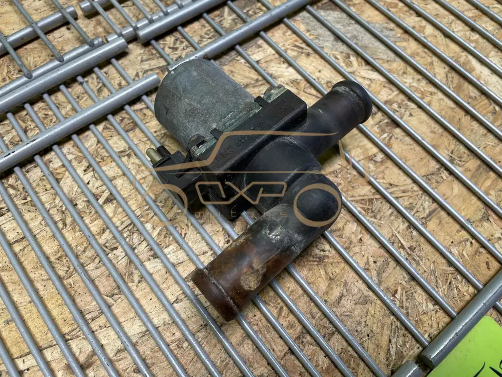 Mercedes-Benz G-Class W463 Heating Valve