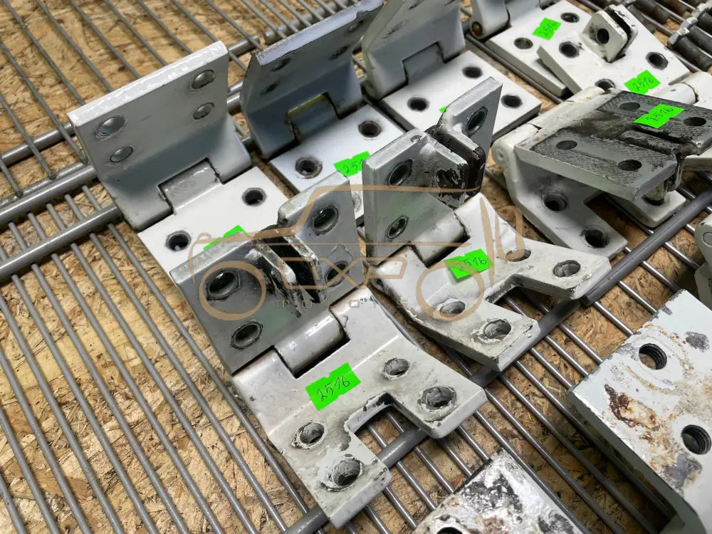 Mercedes-Benz G-Class W463 Hinges Set 12pcs.