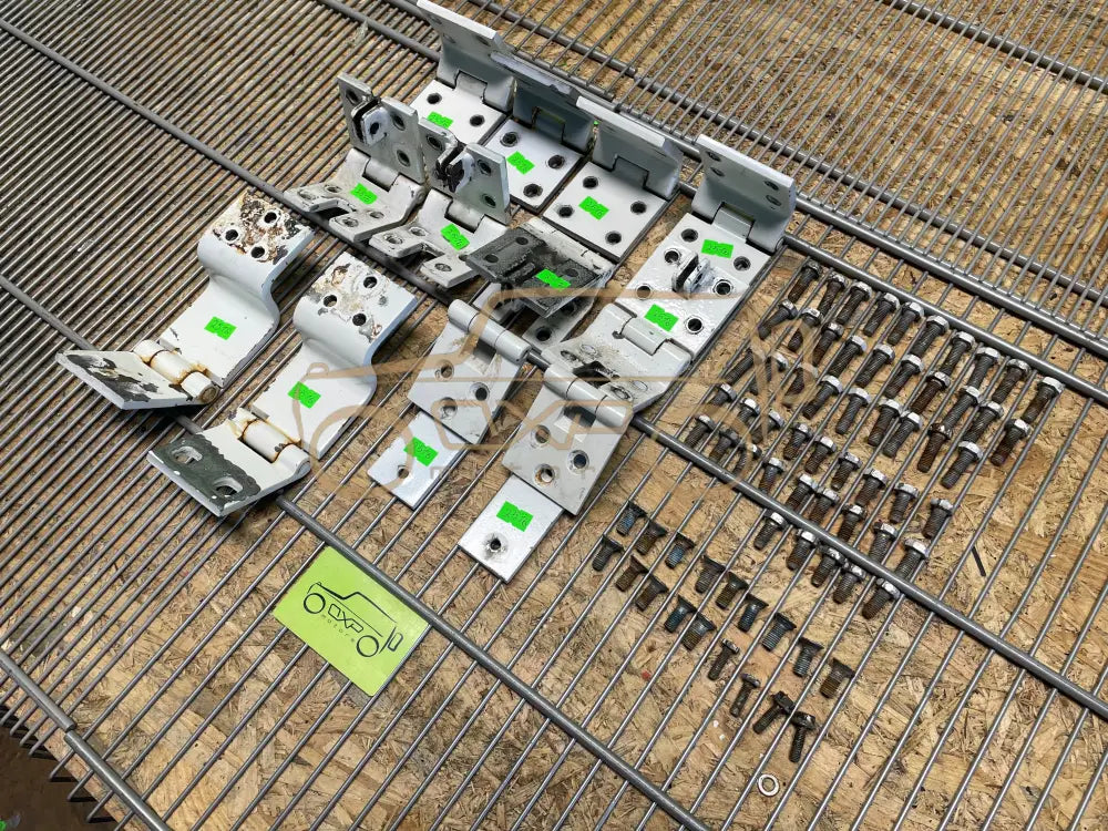 Mercedes-Benz G-Class W463 Hinges Set 12pcs.