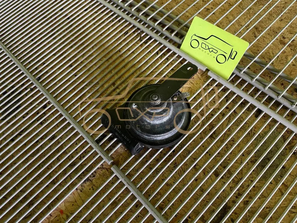 Mercedes-Benz G-Class W463 Horn Signal