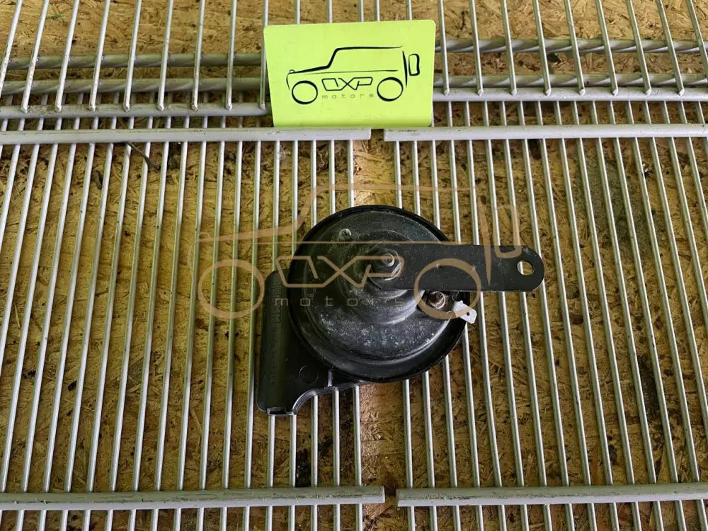 Mercedes-Benz G-Class W463 Horn Signal