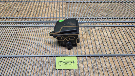 Mercedes-Benz G-Class W463 Hydraulic Oil Expansion Tank