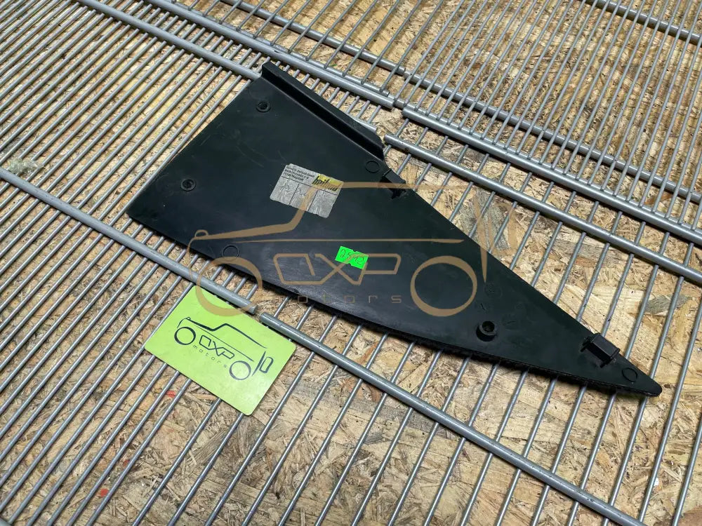 Mercedes-Benz G-Class W463 Left Cover For Air Conditioning