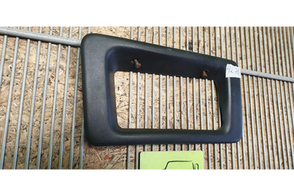 Mercedes-Benz G-Class W463 Left fog lamp cover surround