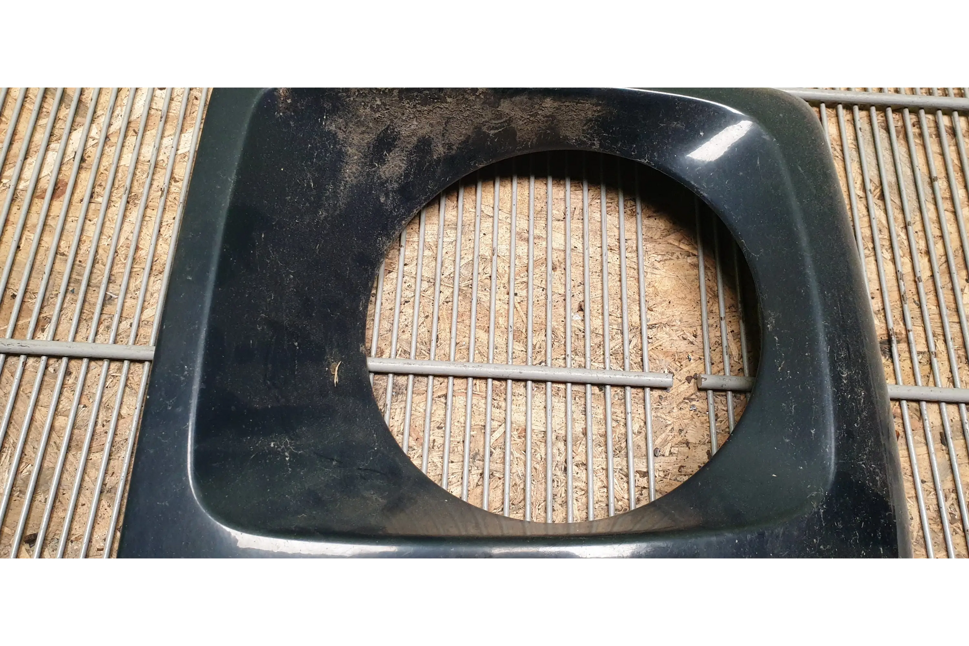 Mercedes-Benz G-Class W463 Left headlamp cover - headlamp