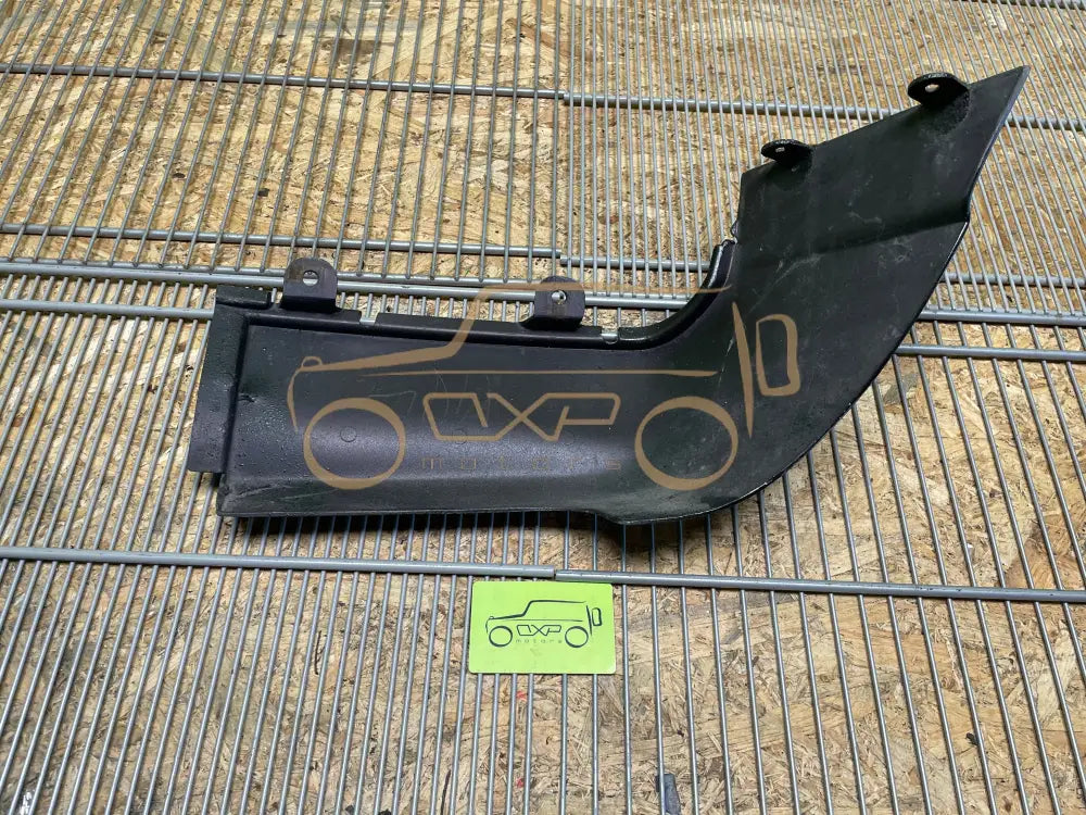 Mercedes-Benz G-Class W463 Left Under Light Cover