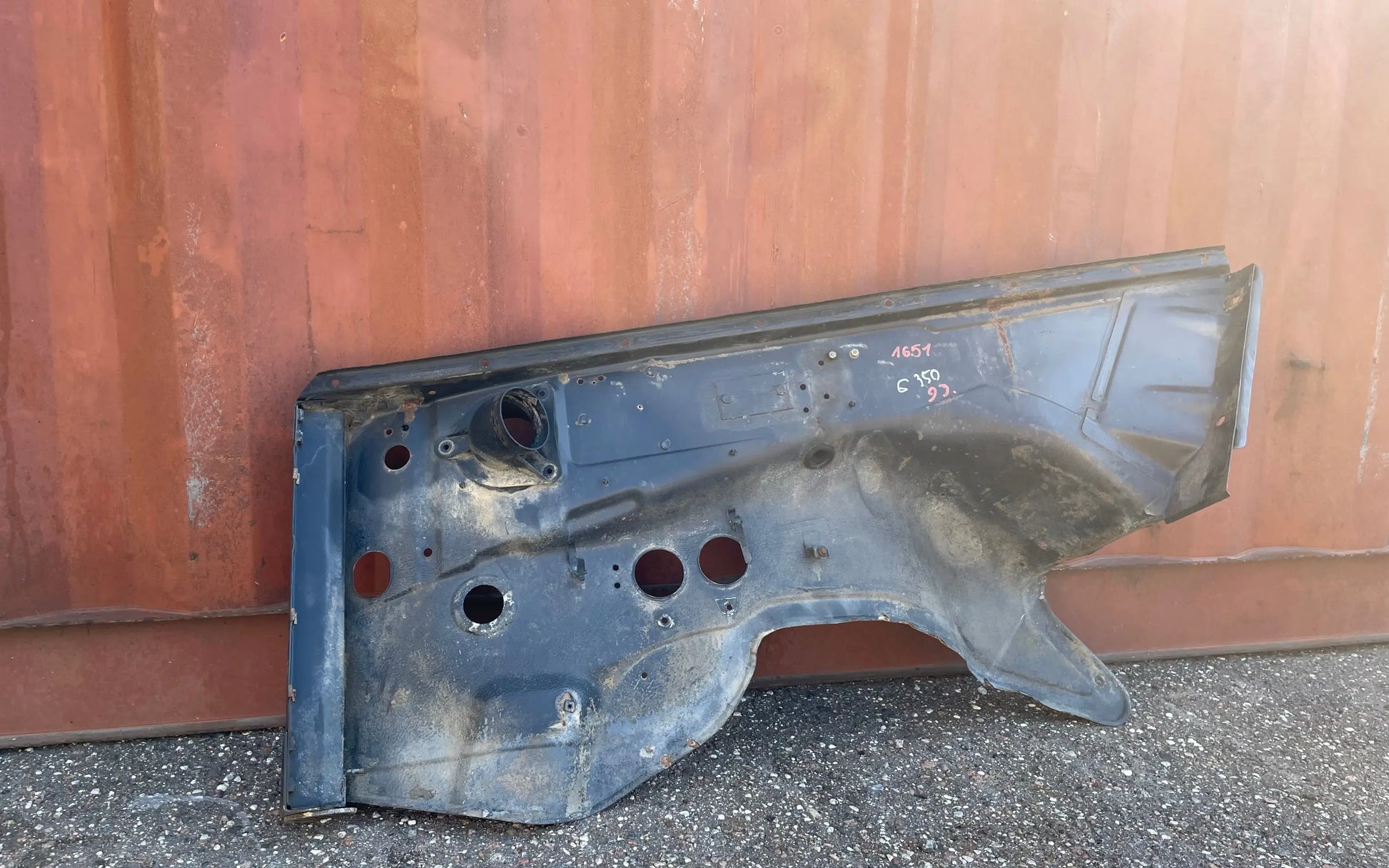 Mercedes-Benz G-Class W463 Left wheelhouse panel - wheelhouse panel