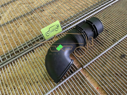 Mercedes-Benz G-Class W463 Mass Air Flow Hose