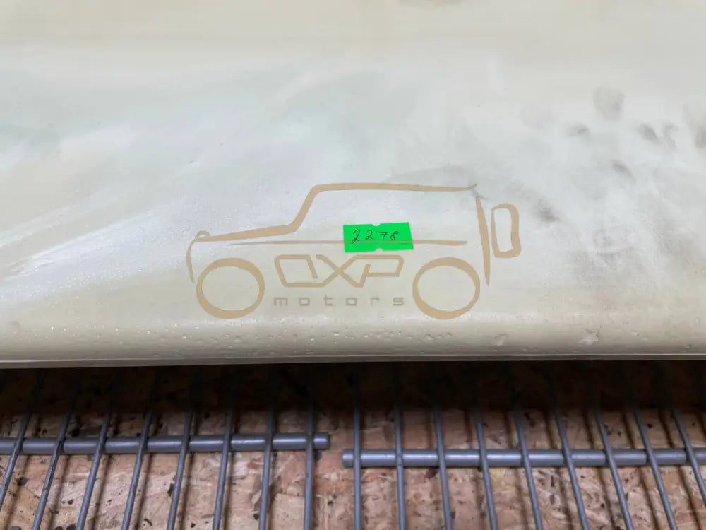 Mercedes-Benz G-Class W463 NEW Roof Spoiler