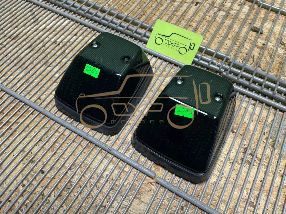Mercedes-Benz G-Class W463 NEW Turn Signal Light