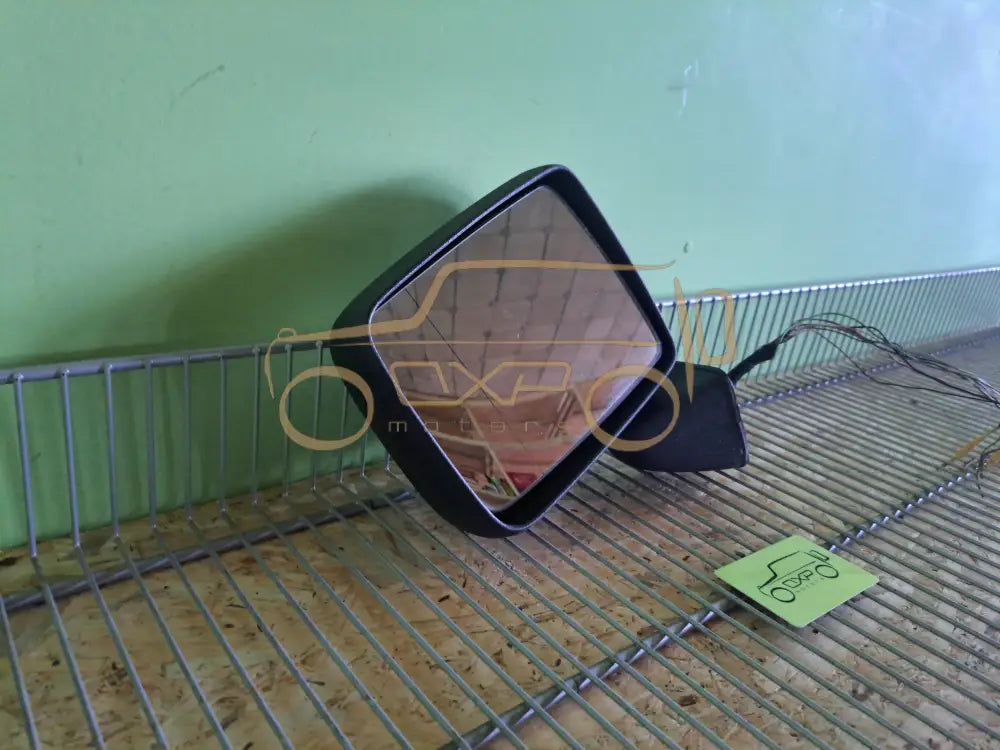 Mercedes-Benz G-Class W463 Outside mirror left