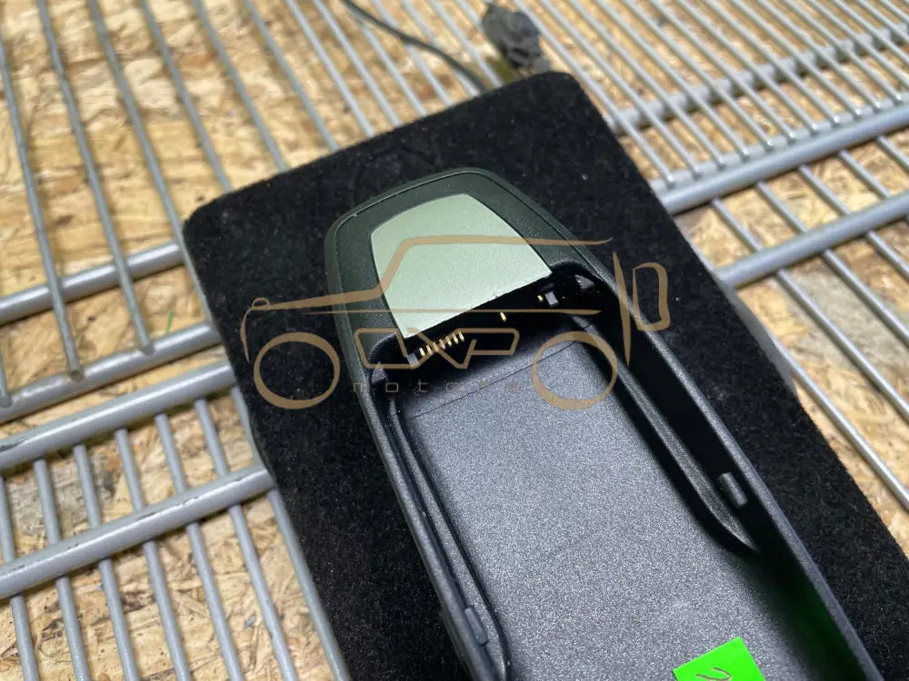 Mercedes-Benz G-Class W463 Phone Holder