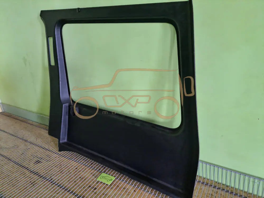 Mercedes-Benz G-Class W463 Plain glass sheathing rear