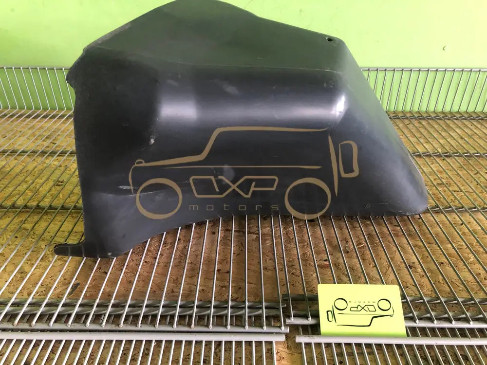 Mercedes-Benz G-Class W463 Radiator diffuser