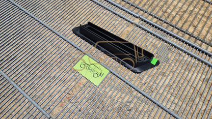 Mercedes-Benz G-Class W463 radiator grill right - radiator grill