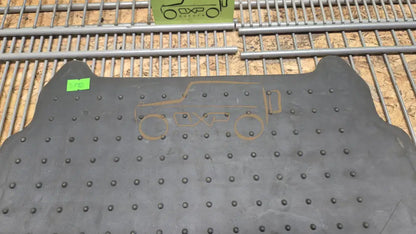 Mercedes-Benz G-Class W463 Rear Center Rubber Mat
