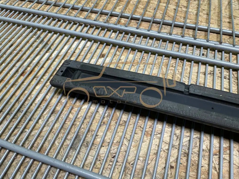 Mercedes-Benz G-Class W463 Rear Door Moulding
