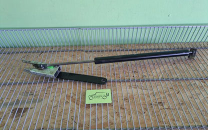 Mercedes-Benz G-Class W463 Rear Door Shock Absorber Set - door shock absorber