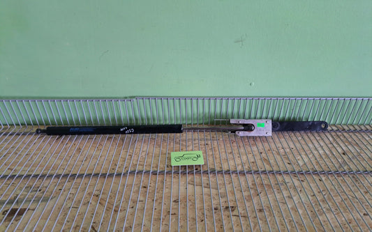 Mercedes-Benz G-Class W463 Rear Door Shock Absorber Set - door shock absorber