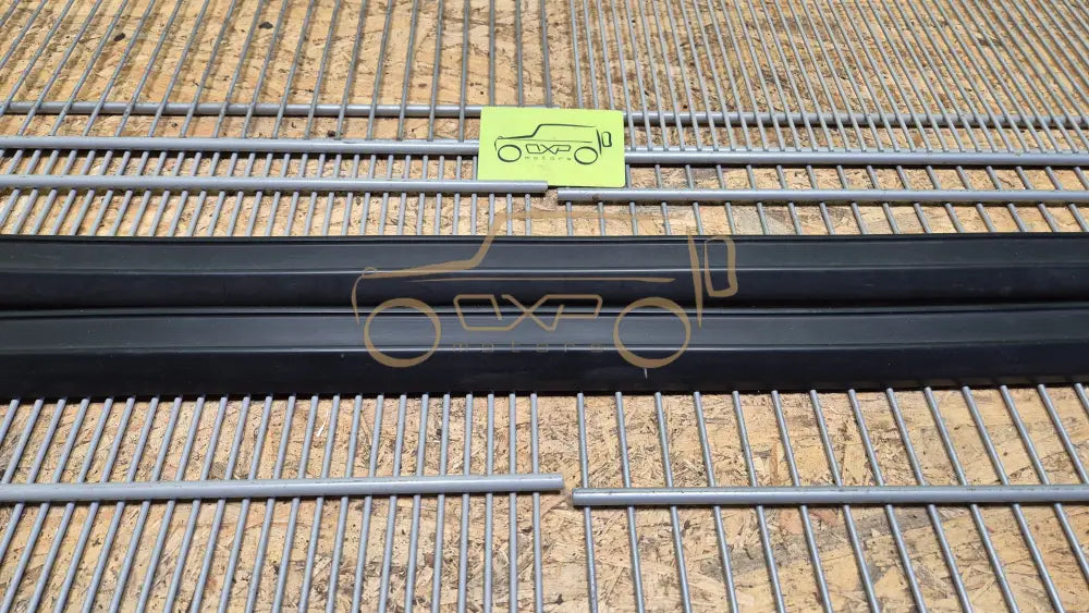 Mercedes-Benz G-Class W463 Rear Fender Mouldings