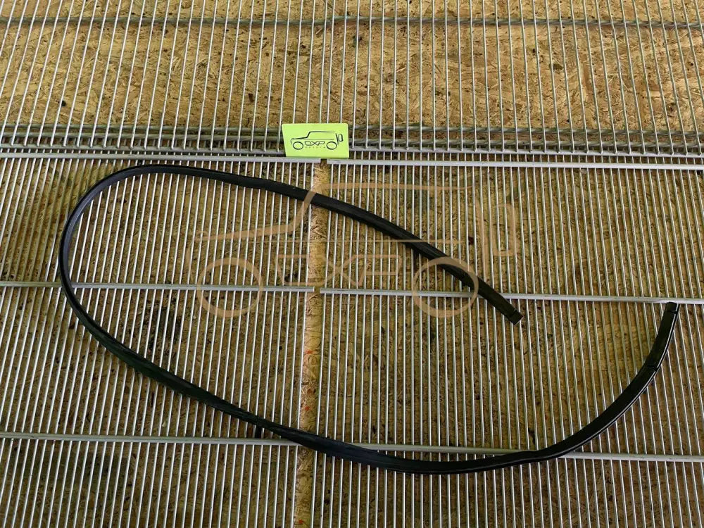 Mercedes-Benz G-Class W463 Rear Fender Widening Seal