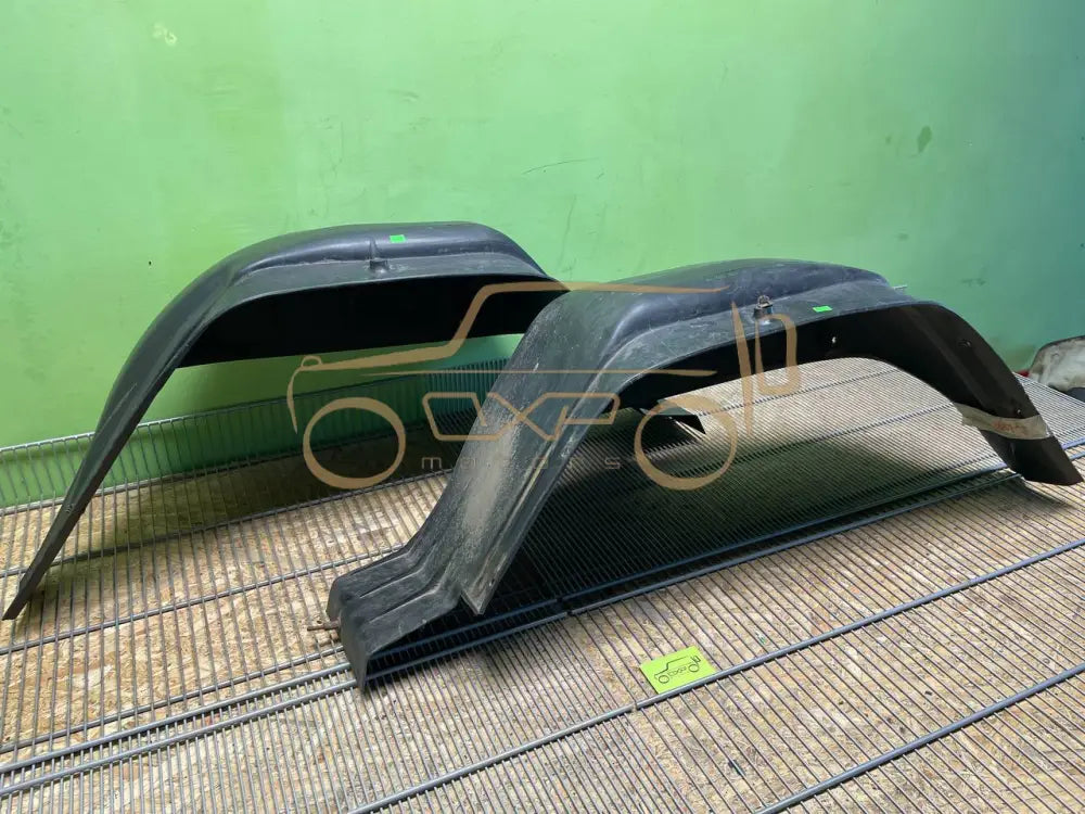 Mercedes-Benz G-Class W463 Rear Inner Fender Set