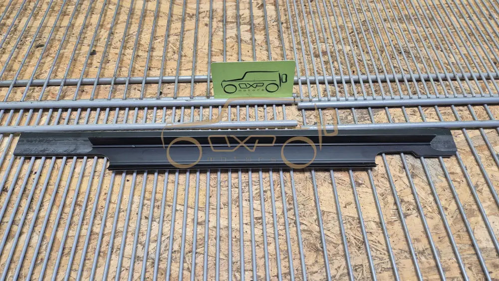 Mercedes-Benz G-Class W463 Rear Left Door Sill